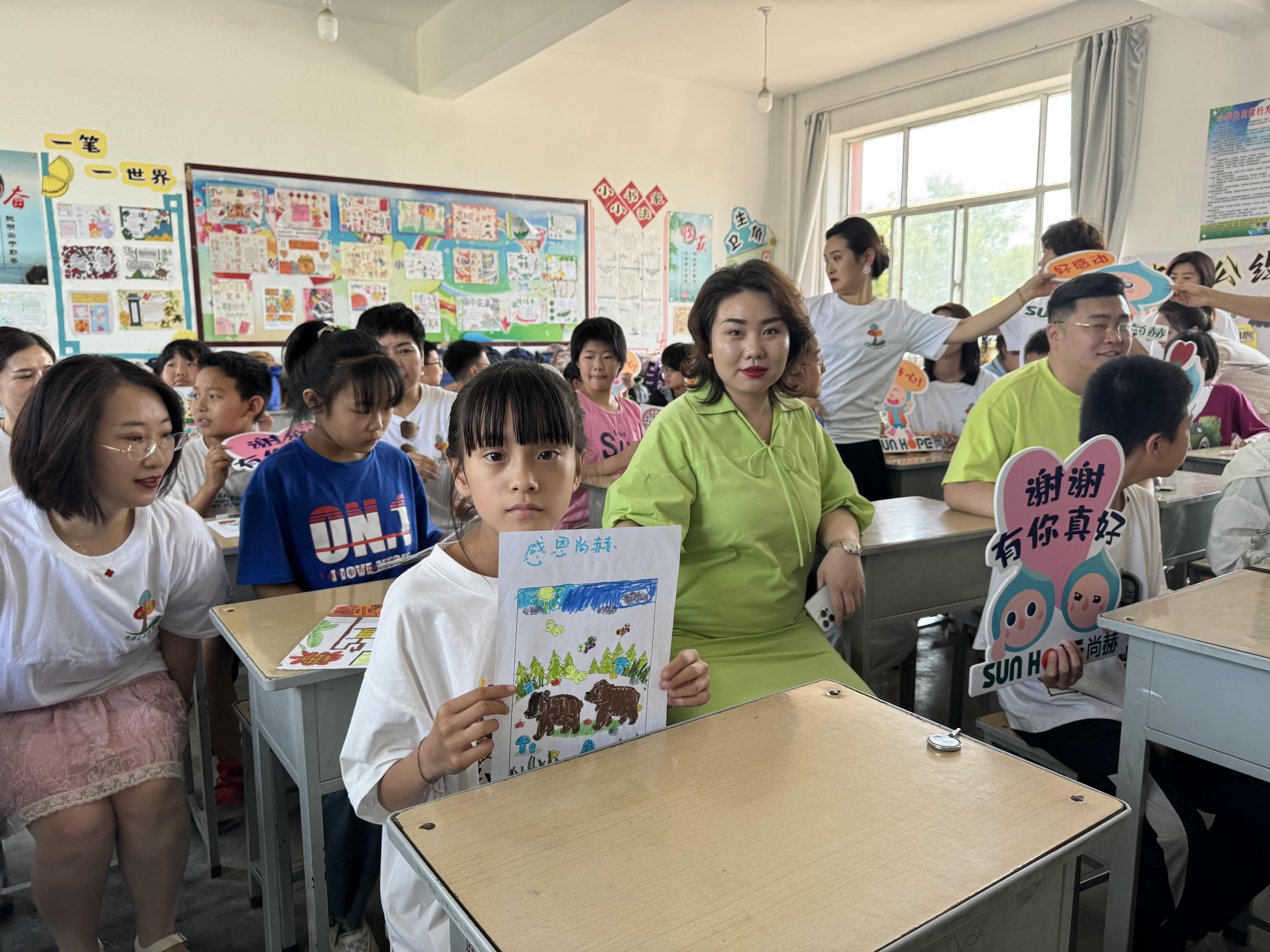 让爱延续,从未间断 | 壹贰博网页版公益季暖心回访 让爱延续,从未间断 | 壹贰博网页版公益季暖心回访