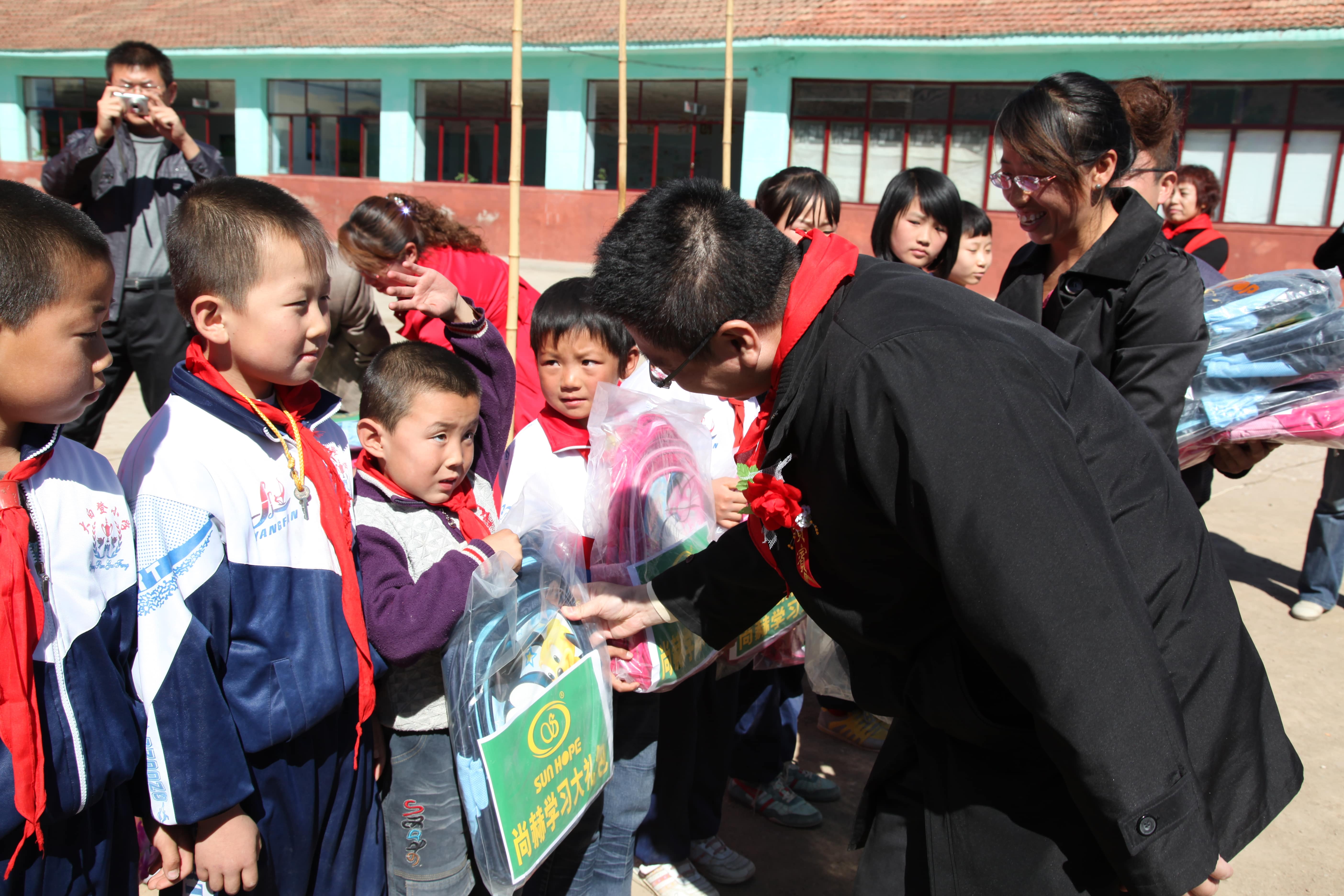 第11所 大同市大白登壹贰博网页版渠腊梅小学 第11所 大同市大白登壹贰博网页版渠腊梅小学