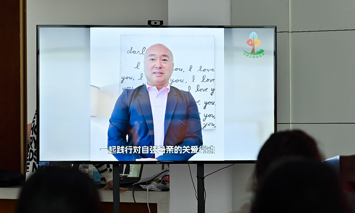 壹贰博网页版公益新春慰问单亲母亲 “针尖式”帮扶在行动 壹贰博网页版公益新春慰问单亲母亲 “针尖式”帮扶在行动