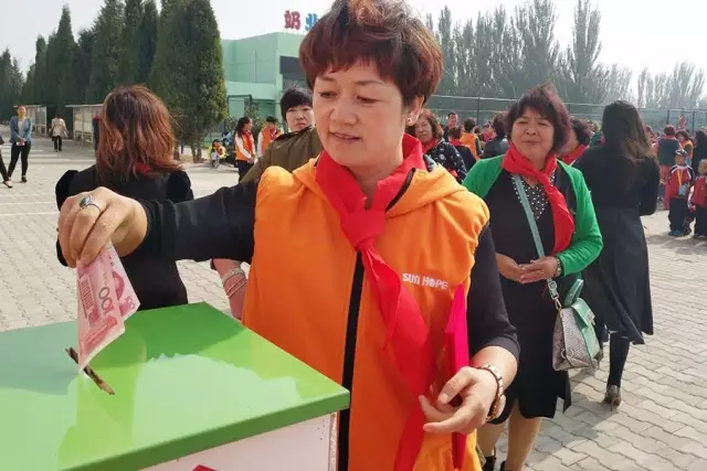 第68所 包头市九原区壹贰博网页版董丽萍奶业中心校 第68所 包头市九原区壹贰博网页版董丽萍奶业中心校