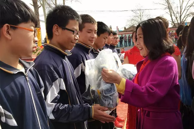 第76所 包头市九原区壹贰博网页版董丽萍沙河第五学校 第76所 包头市九原区壹贰博网页版董丽萍沙河第五学校