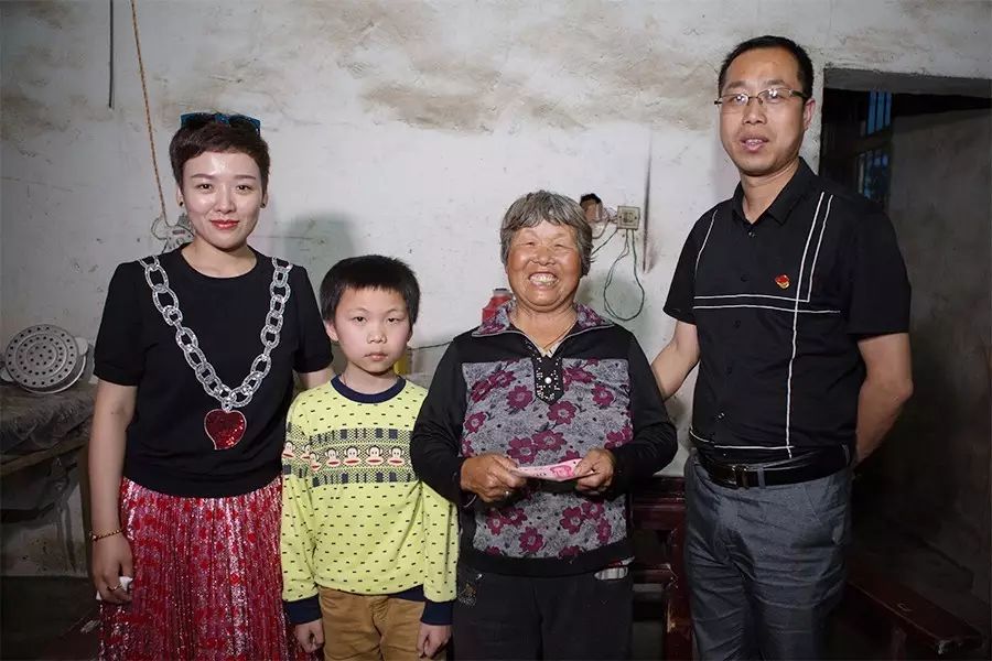 第81所 衢州市龙游县官潭福和壹贰博网页版万宝雪小学 第81所 衢州市龙游县官潭福和壹贰博网页版万宝雪小学