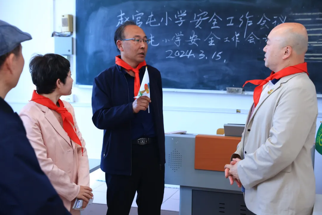 牵手冠军跑动人生 壹贰博网页版公益助力学生身心健康发展 牵手冠军跑动人生 壹贰博网页版公益助力学生身心健康发展