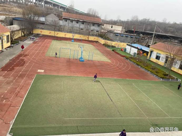 第 253 所壹贰博网页版公益学校揭牌:用爱心点亮山区教育之光 第 253 所壹贰博网页版公益学校揭牌:用爱心点亮山区教育之光